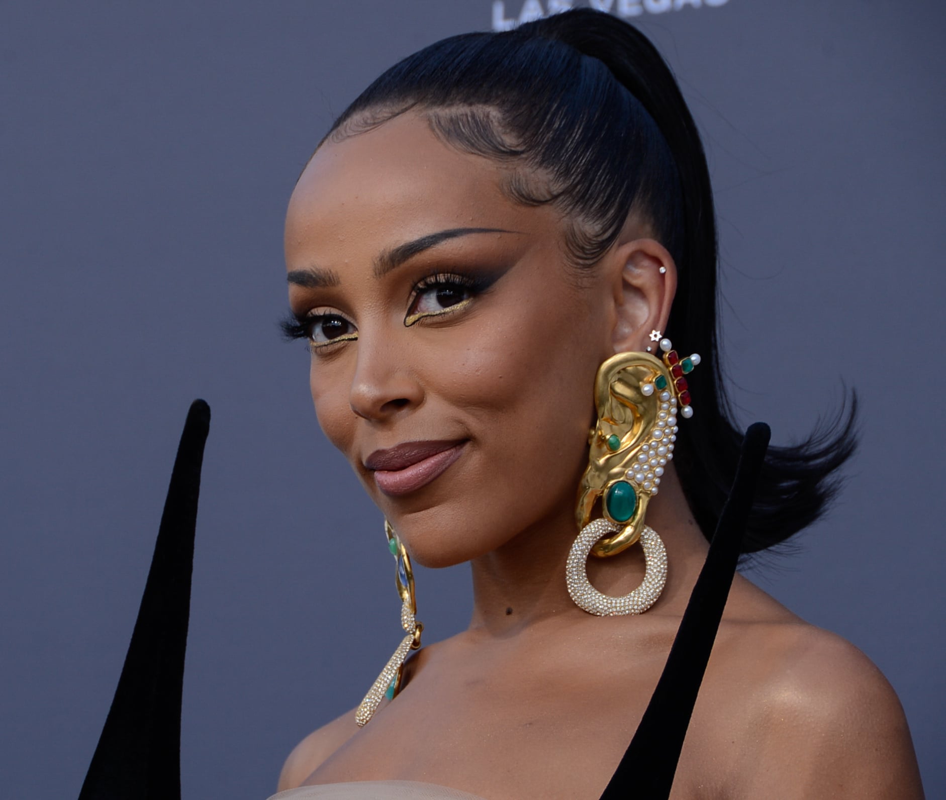 LAS VEGAS, NEVADA - MAY 15:  Doja Cat attends the 2022 Billboard Music Awards at MGM Grand Garden Arena on May 15, 2022 in Las Vegas, Nevada. (Photo by Mindy Small/FilmMagic)