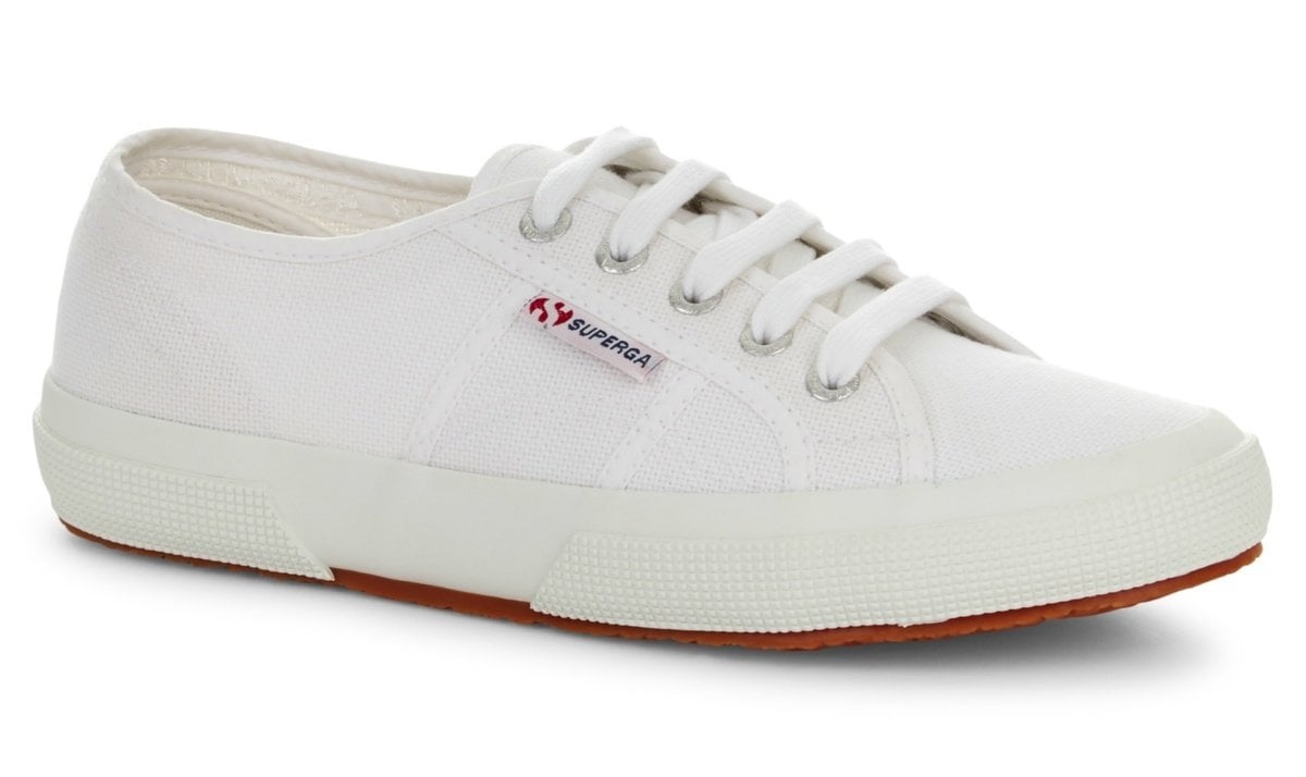 can you put superga in the washing machine