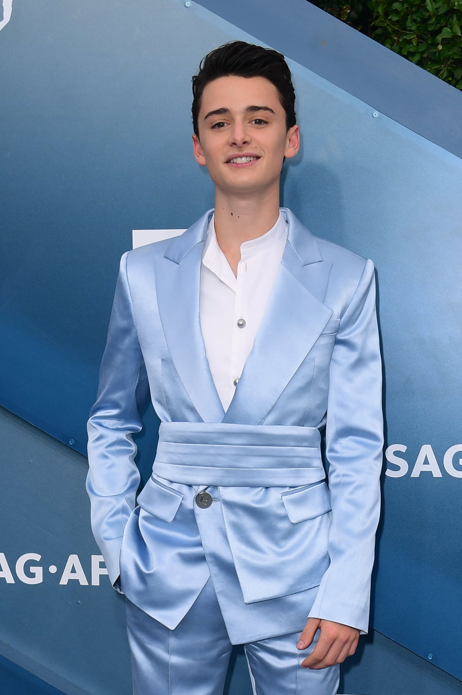 Noah Schnapp At The 2020 Sag Awards In Case You Missed It We Ve Got All The Best Sag Awards Looks Right Here Popsugar Fashion Photo 111