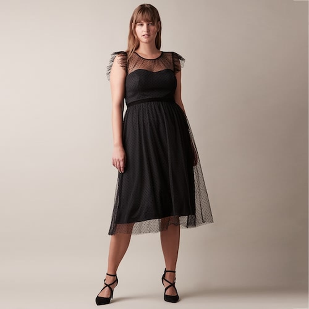 midsize holiday dresses Let's chat midsize holiday outfits! Here are some of my most recent size 14 holiday  outfits, perfect for a winter wedding or holiday party! Give me all the  sequins, velvet, and rhinestones