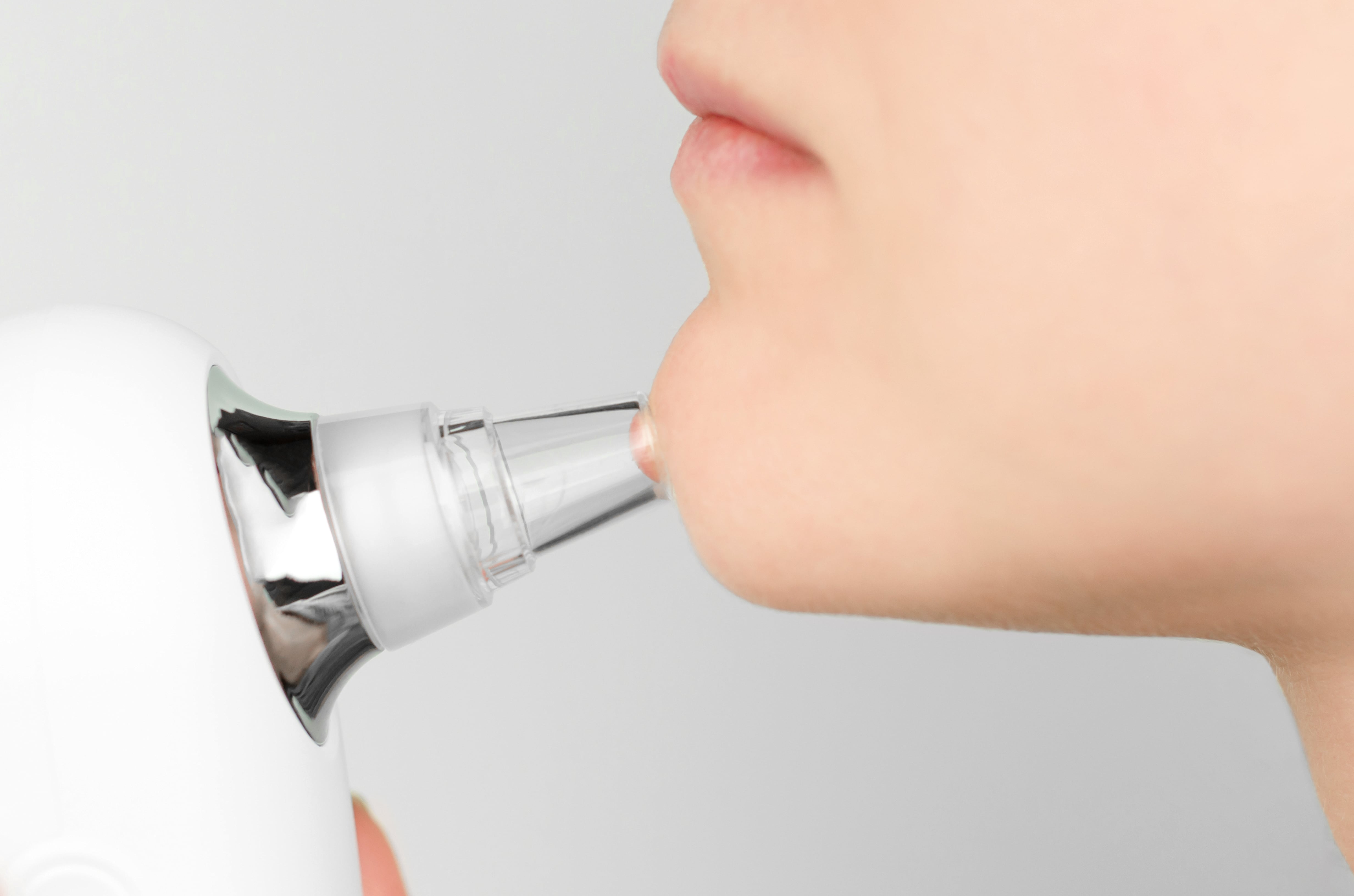 Do Pore Vacuums Work? Professionals Weigh In POPSUGAR Beauty