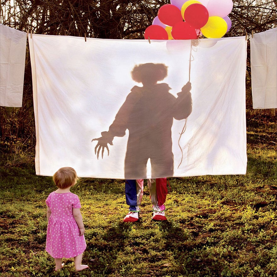 Little Girls Appear in Dad's Creepy Horror Photography
