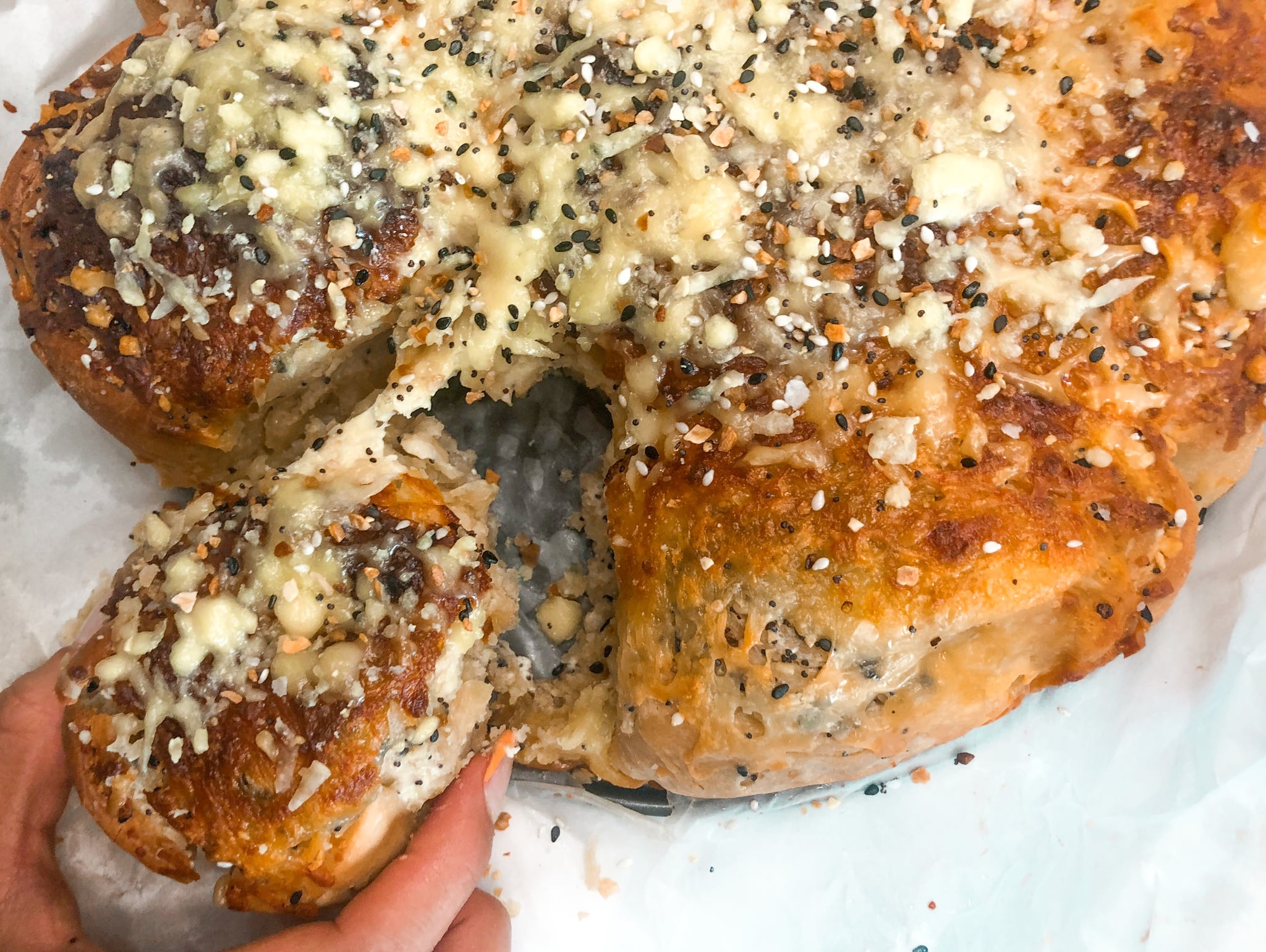 Everything Bagel Dinner Rolls Recipe 