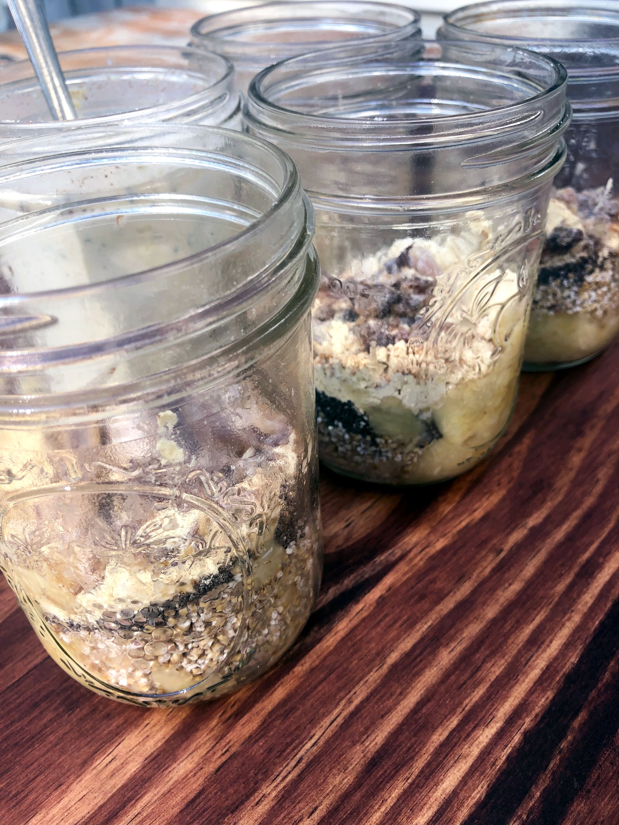 Overnight Steel Cut Oats Breakfast Jars - The Simple Veganista