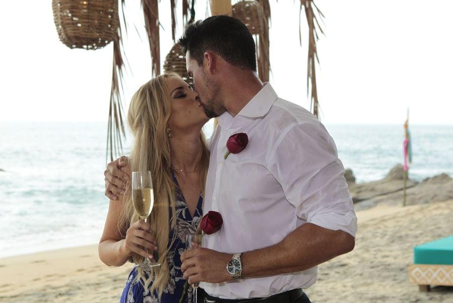 Amanda and Josh Who Got Engaged on Bachelor in Paradise 2016