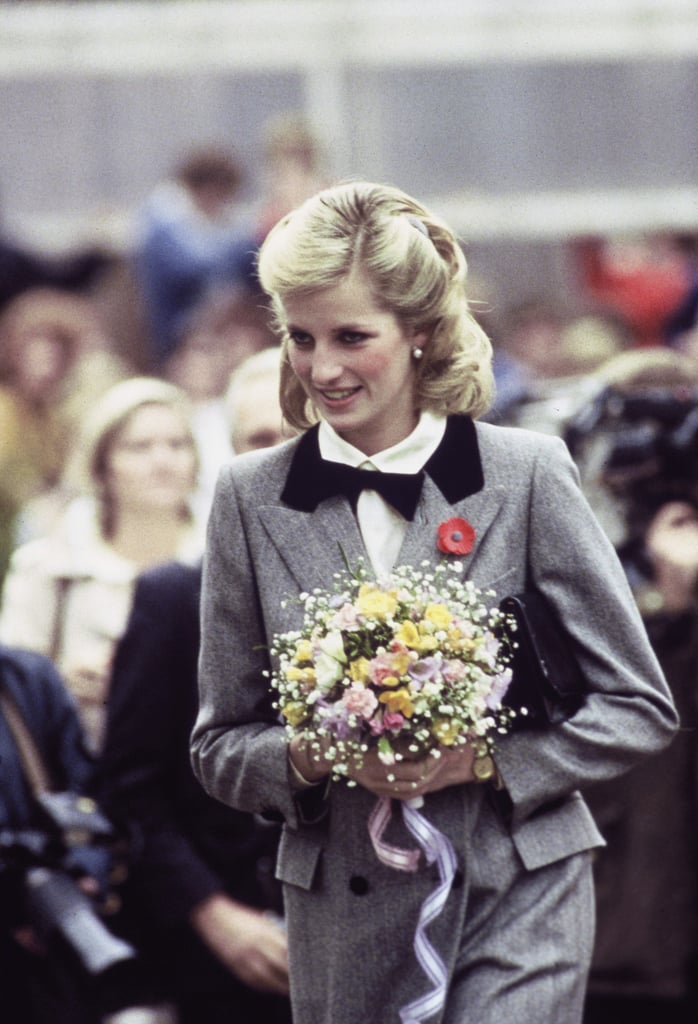 Her longer hair made for a beautiful half-updo, which was complete with curls.