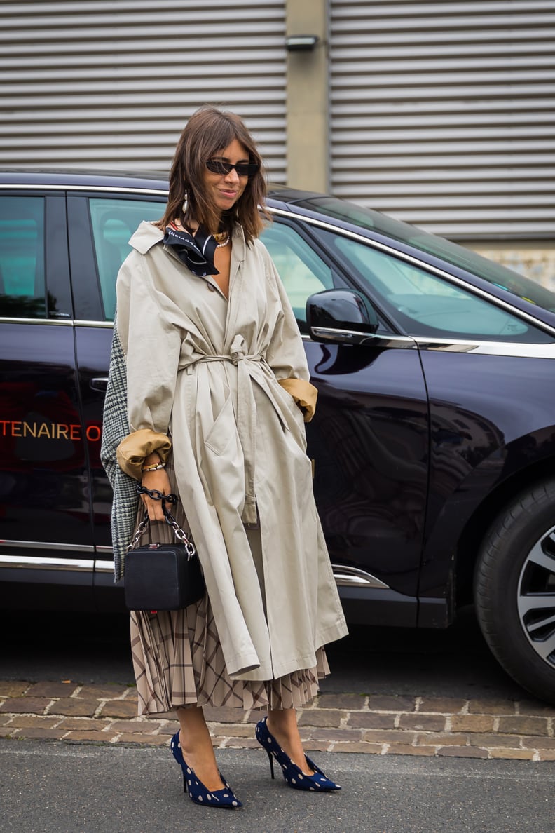 Bunch Up Your Oversize Coat and Cinch It Tightly at the Waist