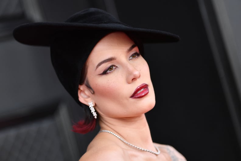 US singer Halsey arrives for the 64th Annual Grammy Awards at the MGM Grand Garden Arena in Las Vegas on April 3, 2022. (Photo by ANGELA WEISS / AFP) (Photo by ANGELA WEISS/AFP via Getty Images)