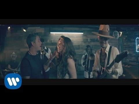 "No Soy Una de Esas" by Jesse & Joy and Alejandro Sanz