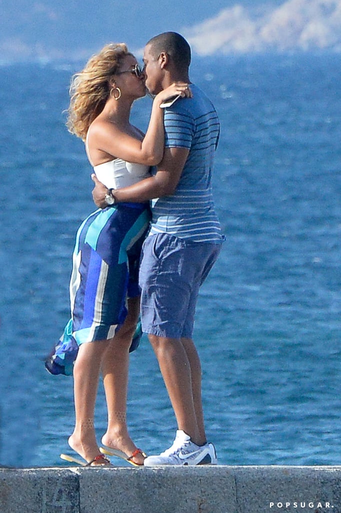 Beyonce Knowles and Jay Z Kissing in Italy 2015 Pictures