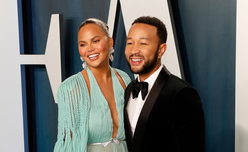 BEVERLY HILLS, CALIFORNIA - FEBRUARY 09:  (L-R) Chrissy Teigen and John Legend attend the 2020 Vanity Fair Oscar Party at Wallis Annenberg Center for the Performing Arts on February 09, 2020 in Beverly Hills, California. (Photo by Taylor Hill/FilmMagic,)