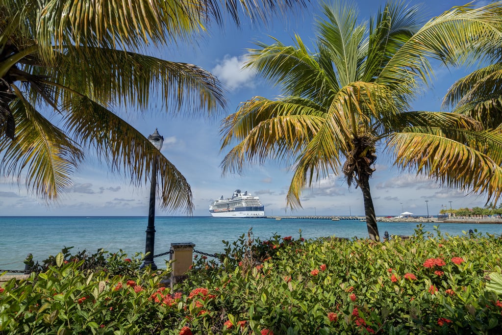 If an Oceanfront Dinner Is What You're After