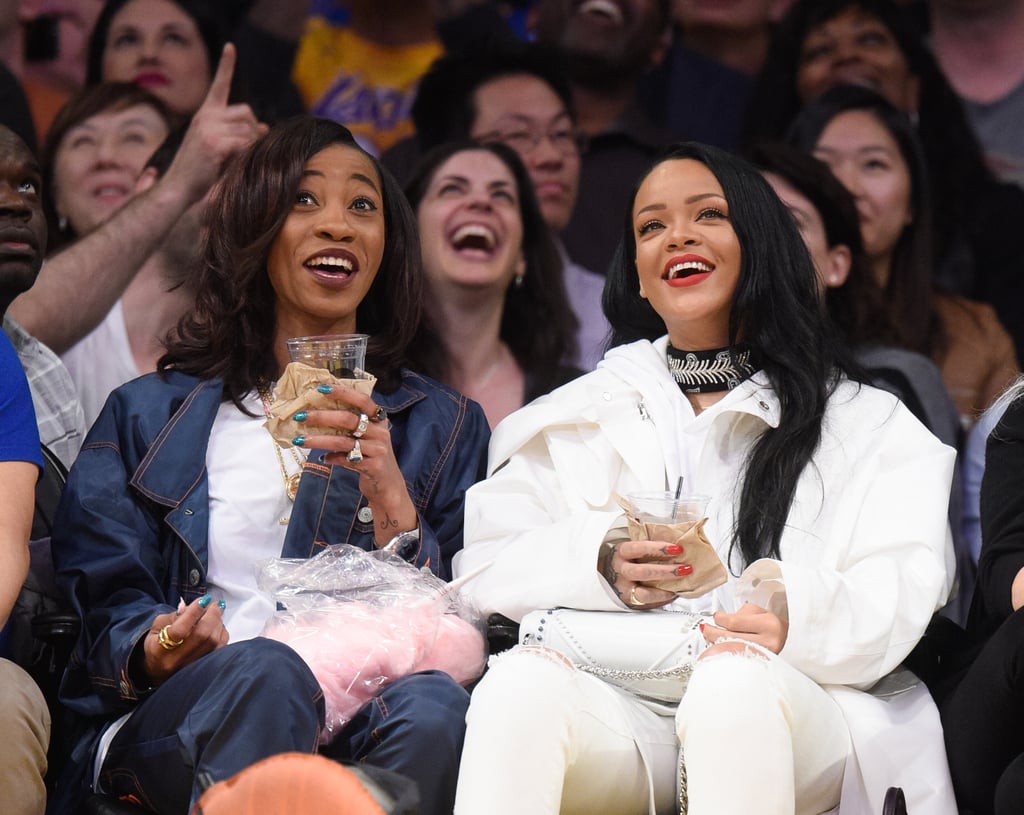 Rihanna at Lakers Game March 2016