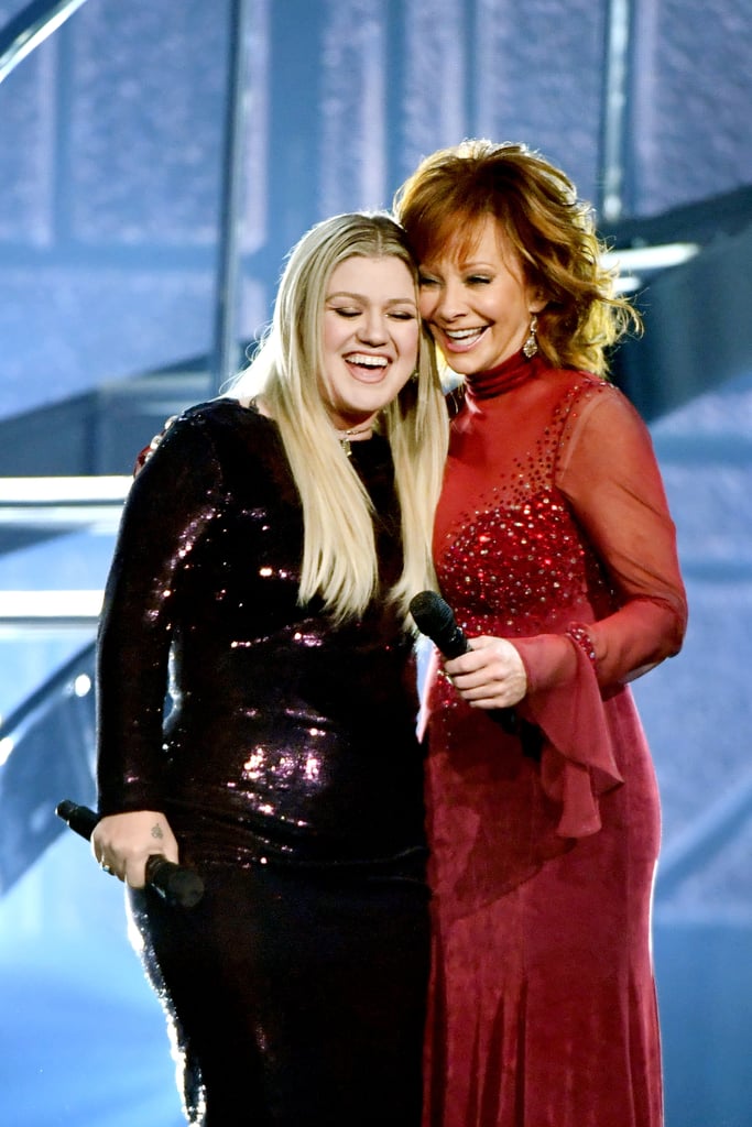 Are Kelly Clarkson and Reba McEntire Related?