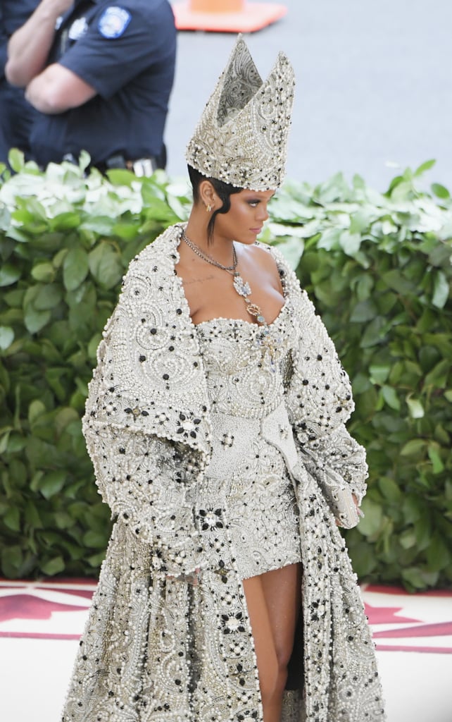 Rihanna at the 2018 Met Gala Photos