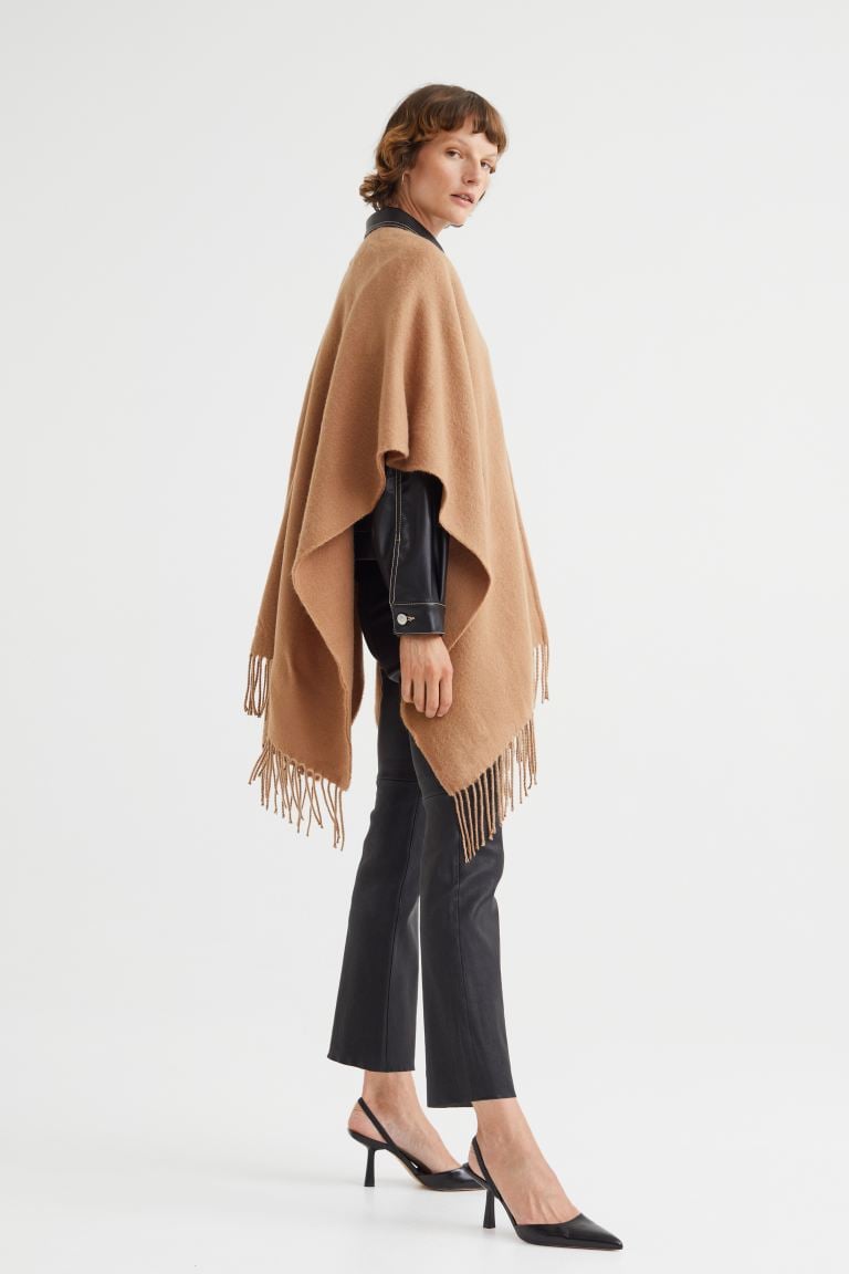 A Poncho: H&M Fringe-trimmed Poncho