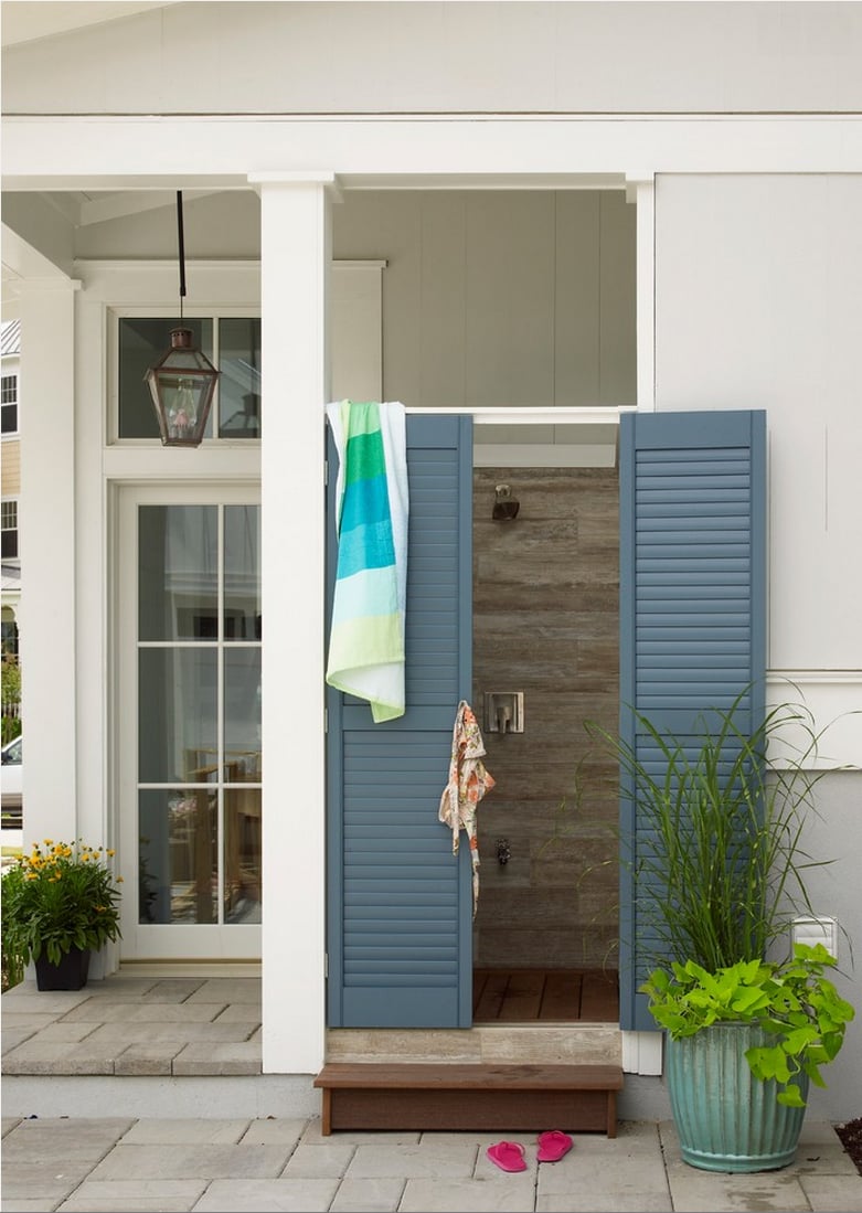 Luxury Outdoor Showers