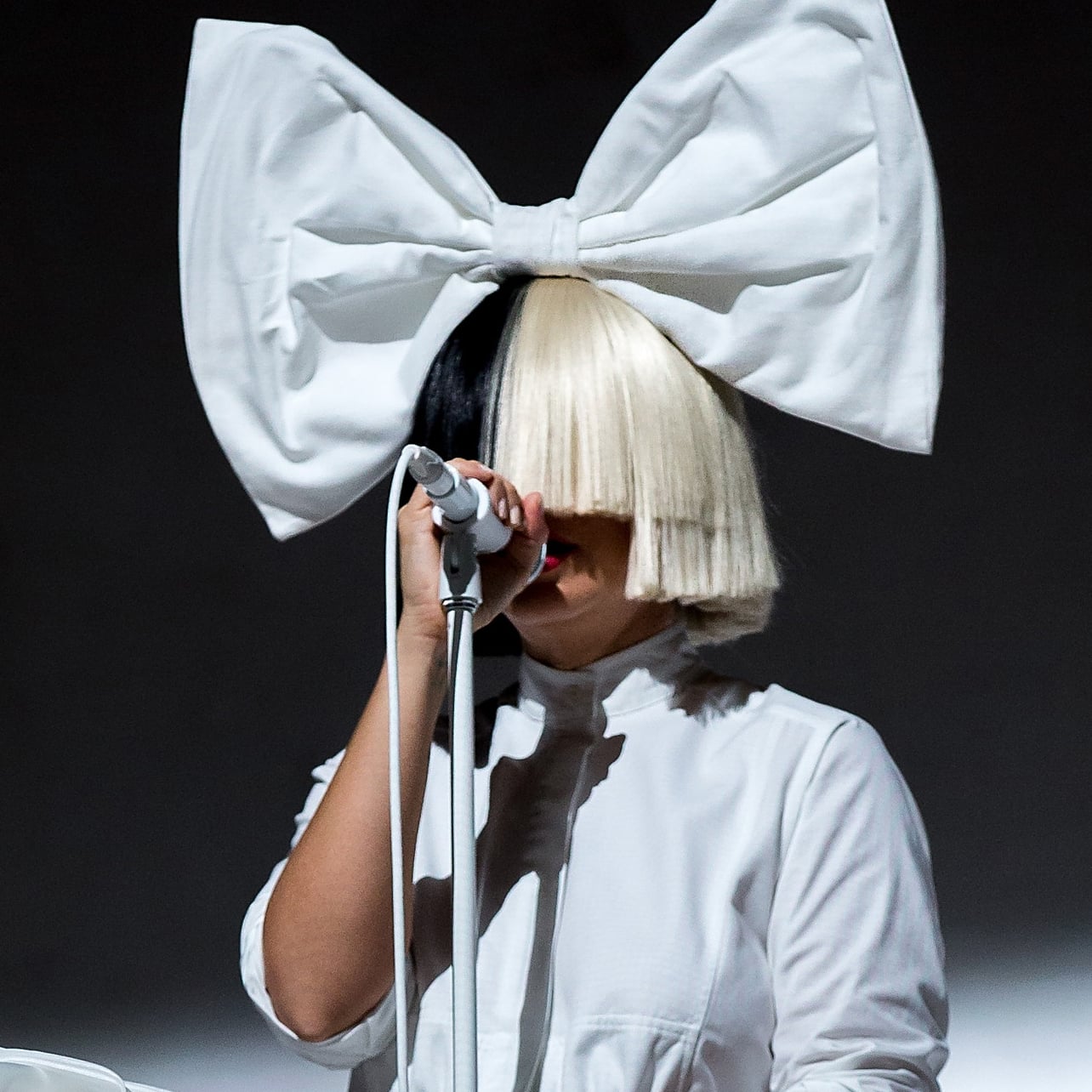 Songs Written By Sia Furler Sia Furler Songs Albums Reviews Bio 