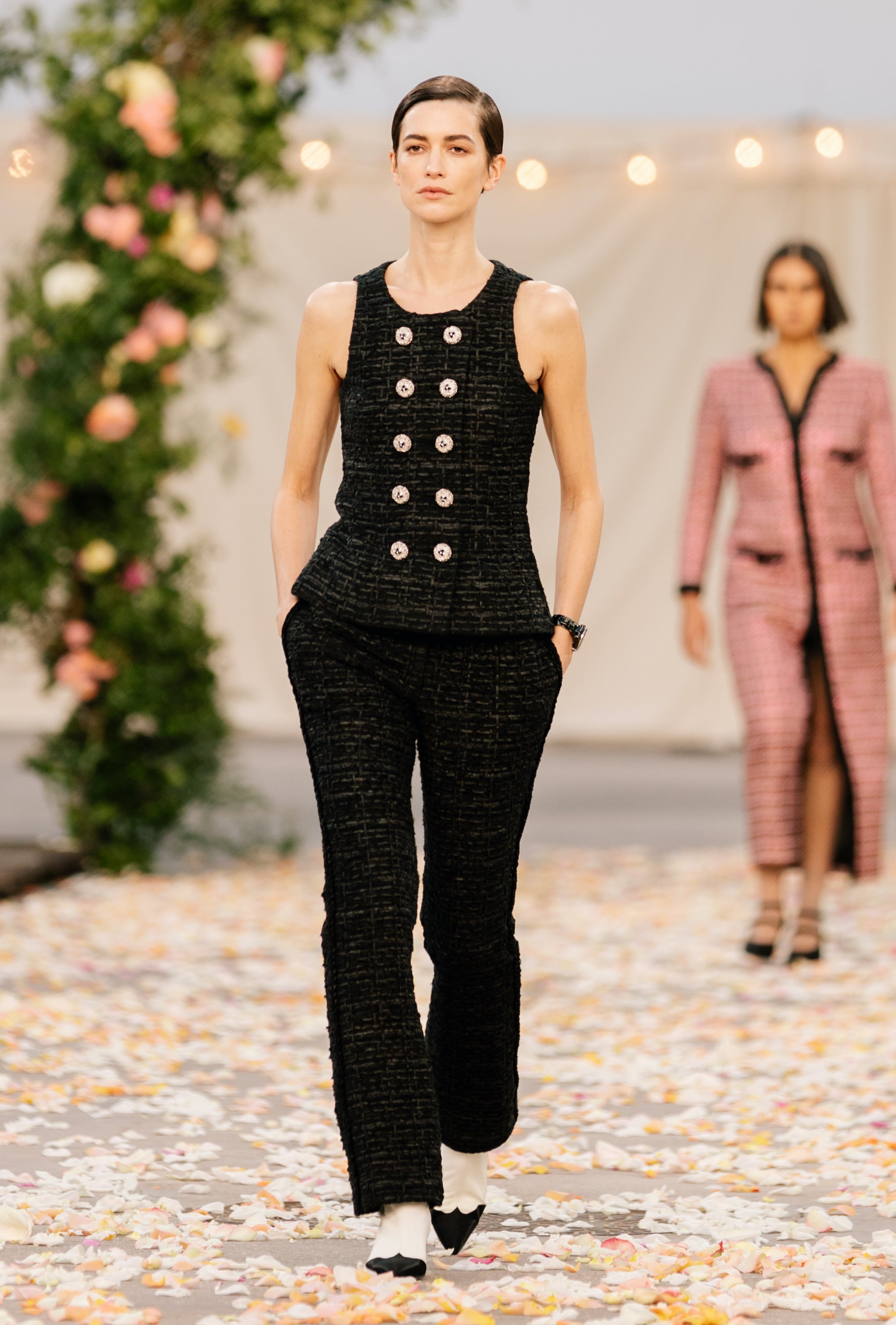 Chanel Haute Couture Spring/Summer 2021 Collection Pictures