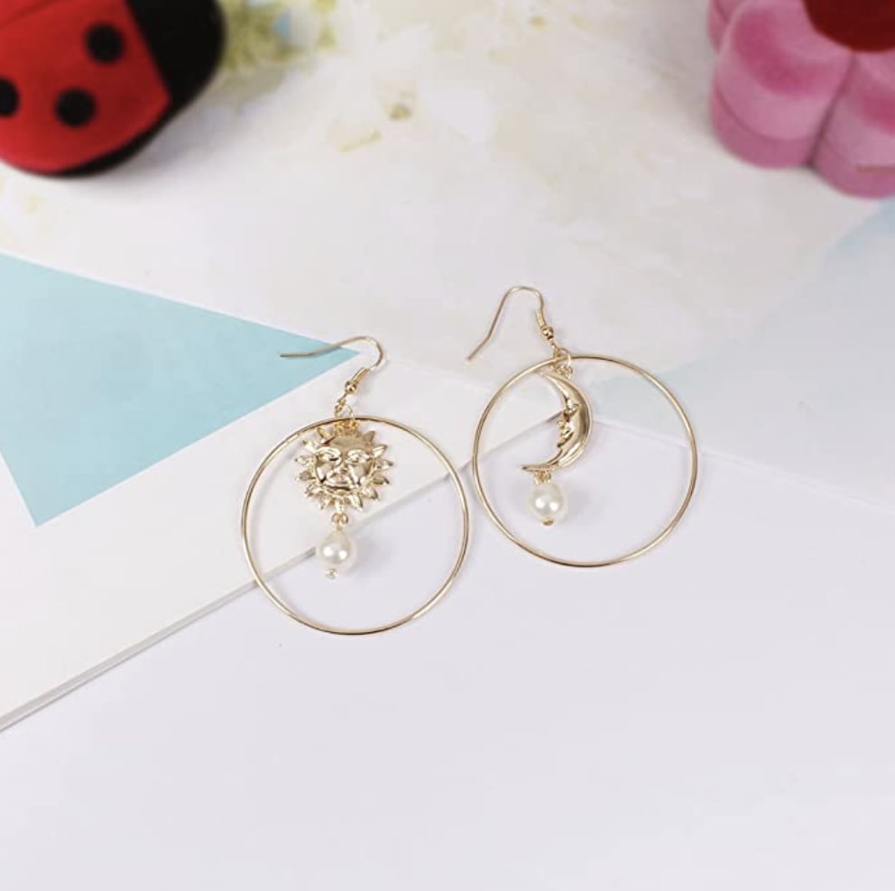 Sun Moon Asymmetric Imitation Pearl Earrings