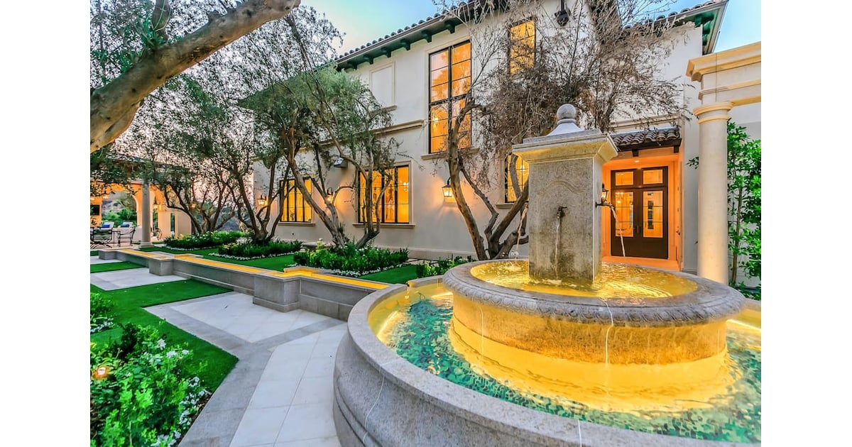 Drake's Beverly Hills Airbnb POPSUGAR Home Photo 8