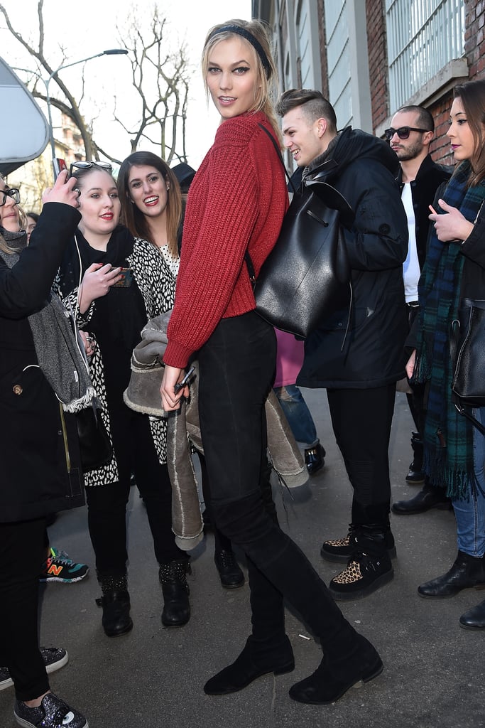 Eyes were on Karlie Kloss when she left the Fendi show at Milan Fashion Week in Italy on Thursday.