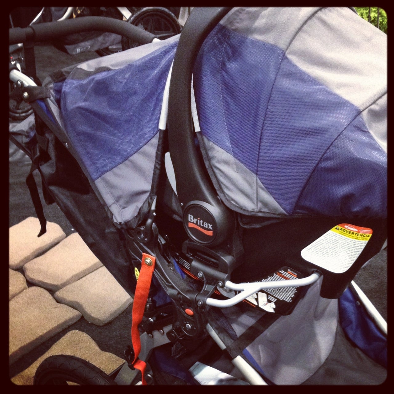 what strollers is the britax b safe compatible with