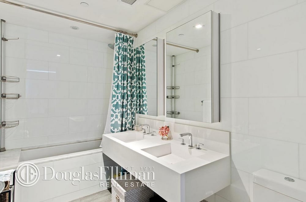 Gigi Hadid Lists New York Apartment