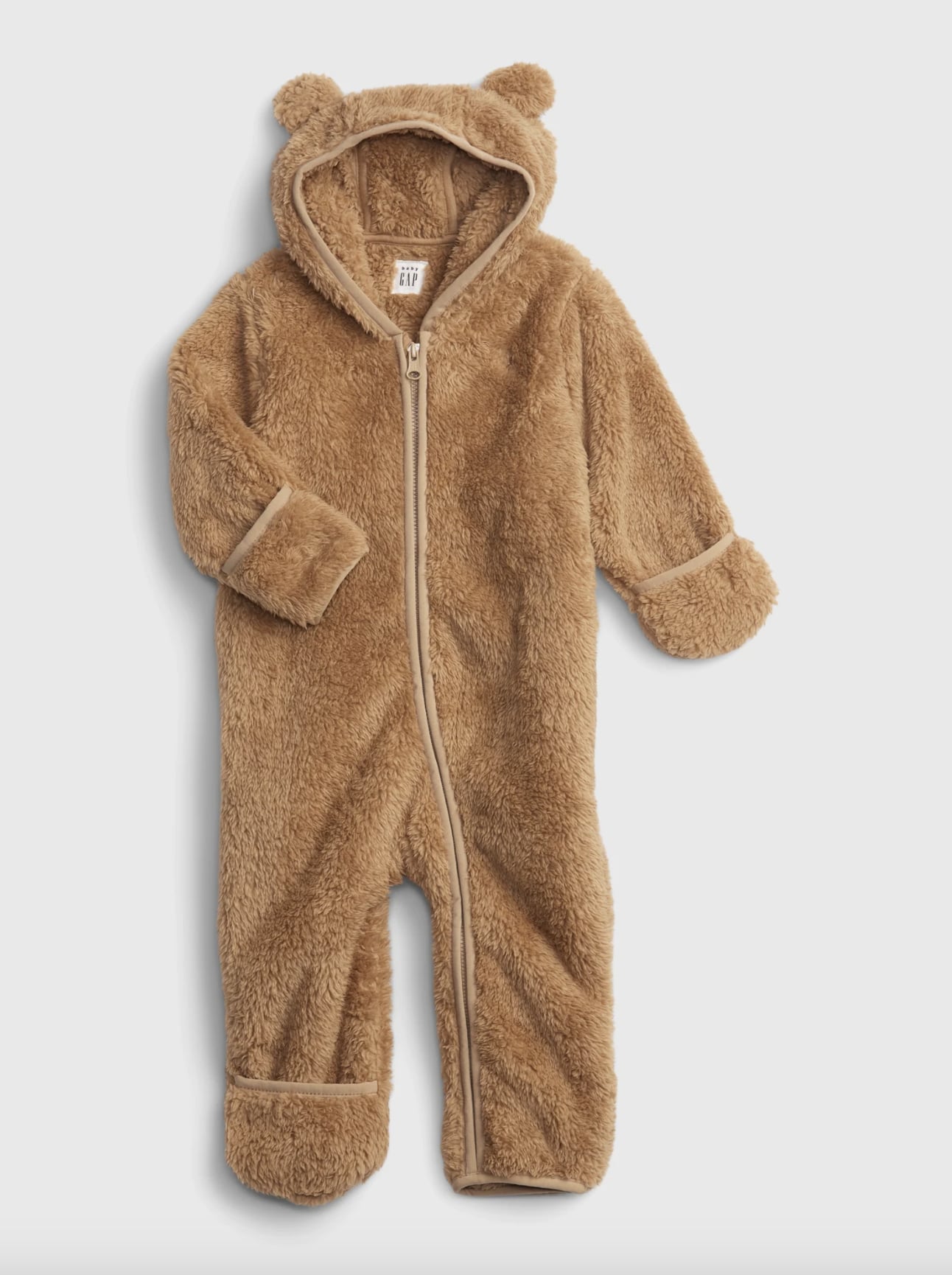 Gap Baby Sherpa One-Piece Hats, Mittens, Blankets, and More: What You  Need For a Baby in the Winter POPSUGAR Family Photo