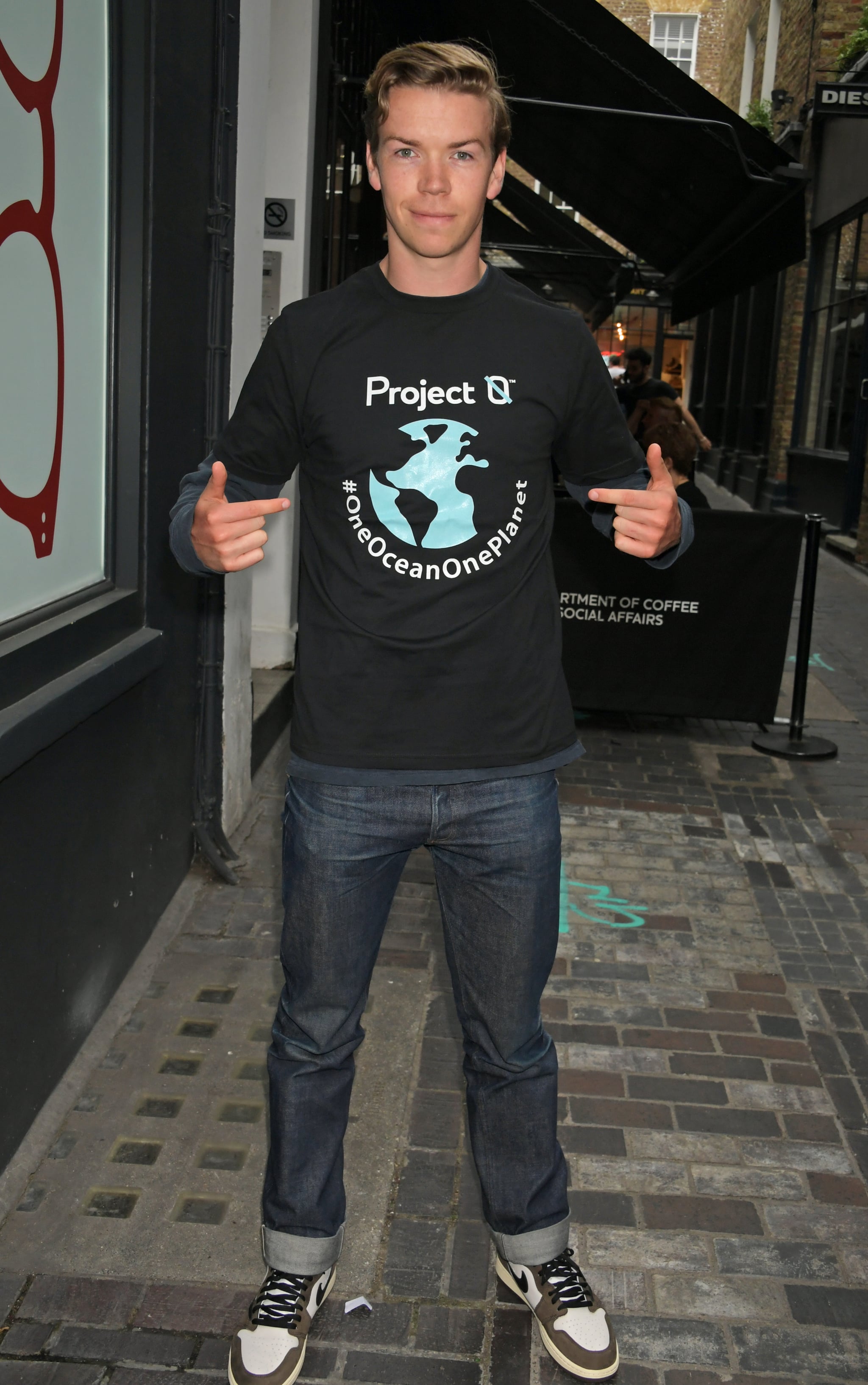 Sexy Will Poulter Pictures Popsugar Celebrity