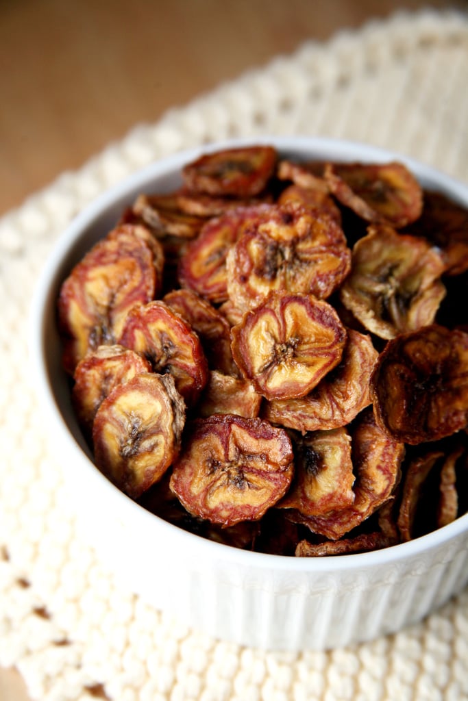 Baked Cinnamon Banana Chips