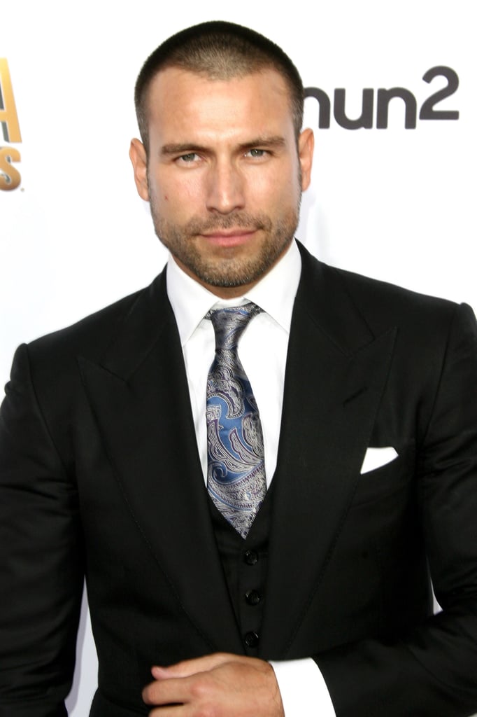 Rafael Amaya Sexiest Pictures | POPSUGAR Latina Photo 17