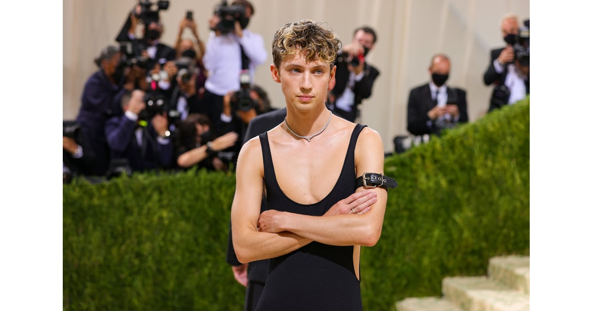 Troye Sivan's Altu Dress at the Met Gala 2021 | POPSUGAR Fashion Photo 5