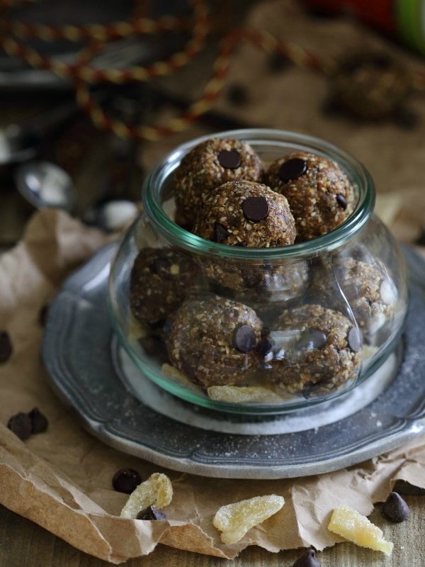 Flourless Gingerbread Chocolate Chip Bites