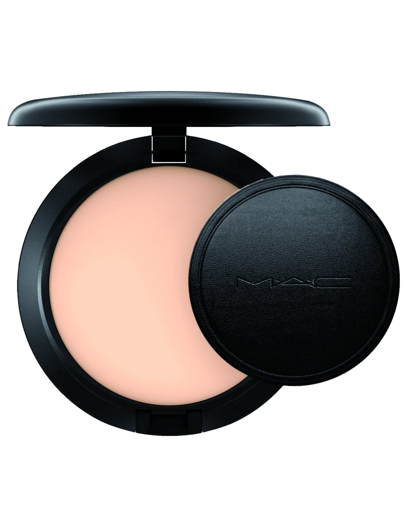 MAC Cosmetics Next to Nothing Pressed Powder in Light