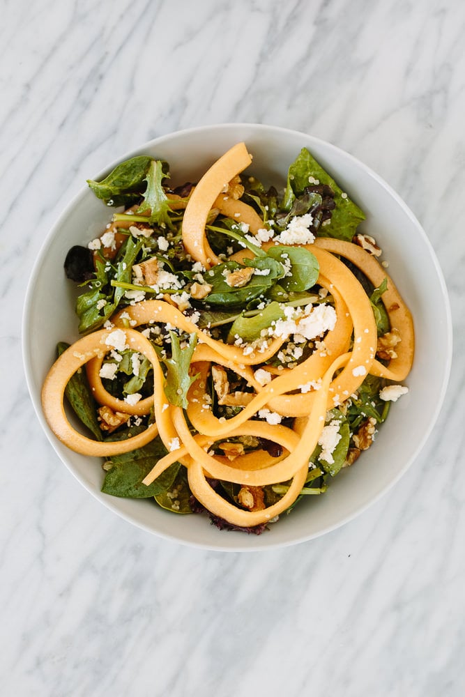 Mixed Greens and Quinoa Salad With Spiralized Cantaloupe