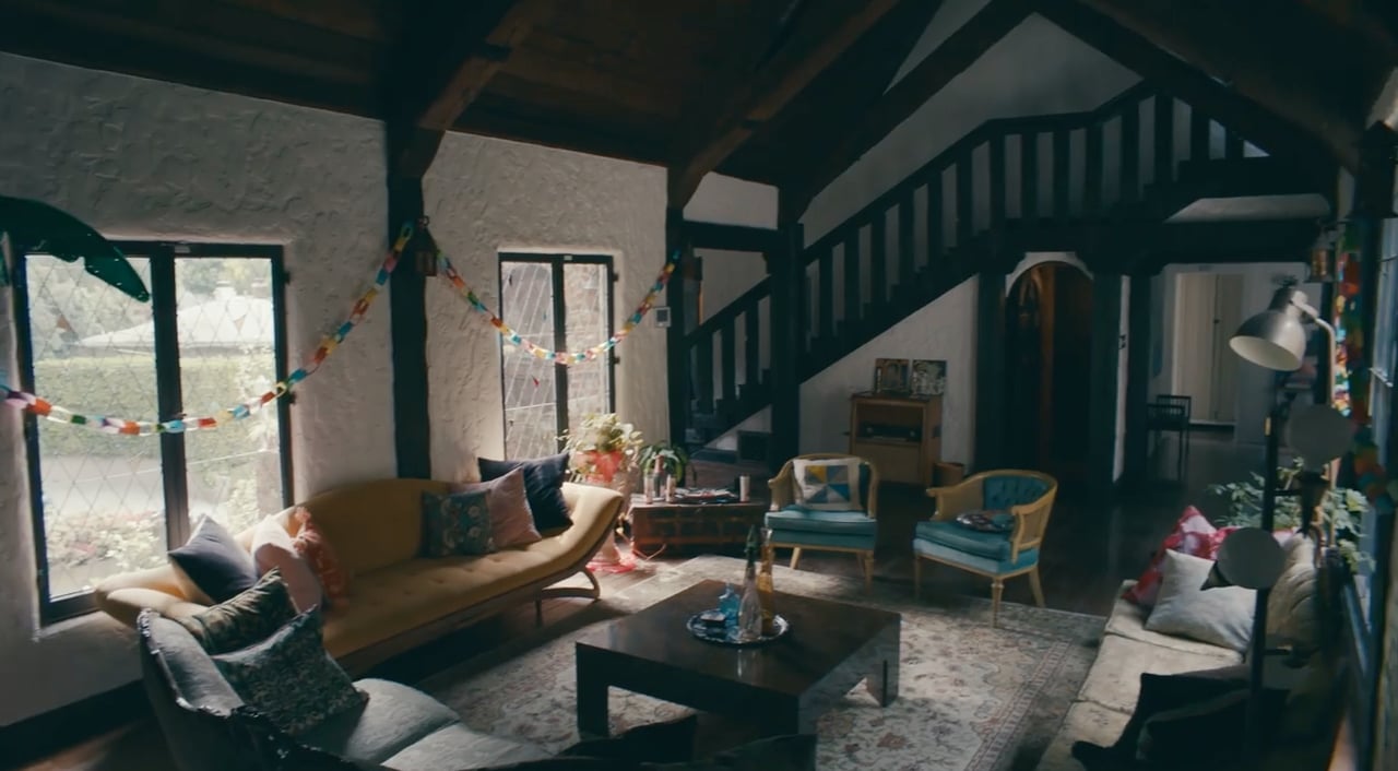 This Living Room Which Charli Calls The Party Zone Has A High