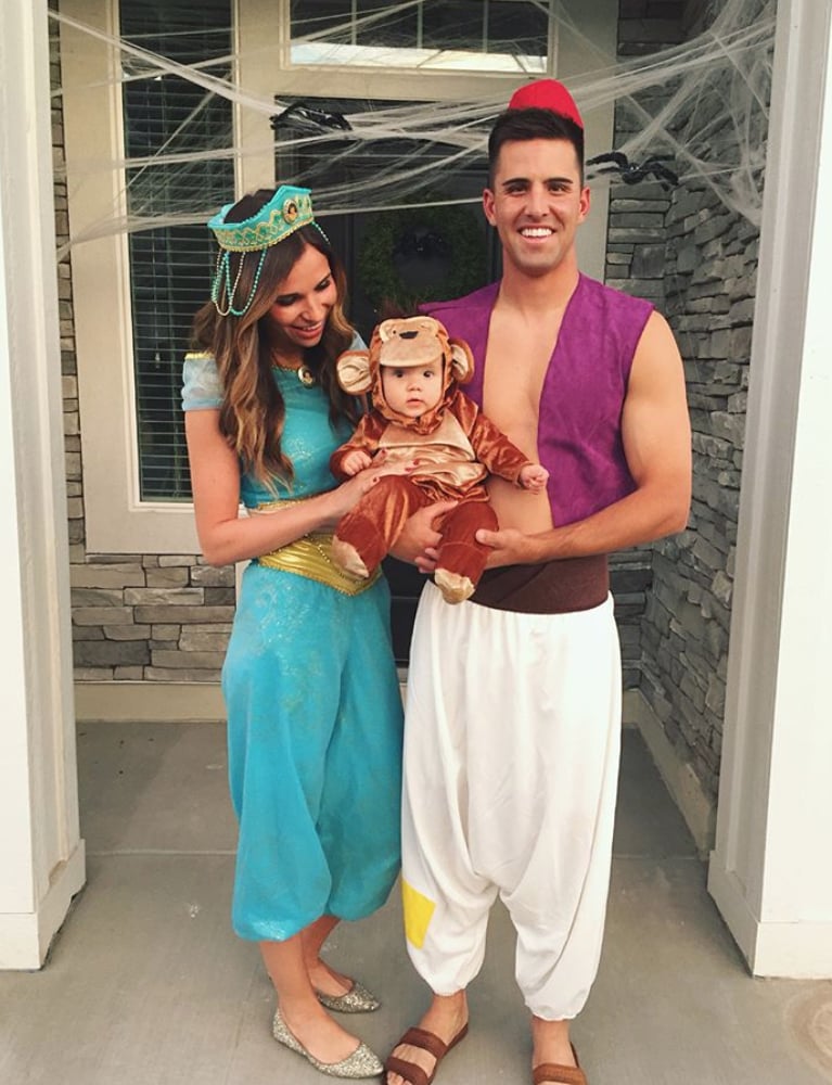 family costumes with newborn