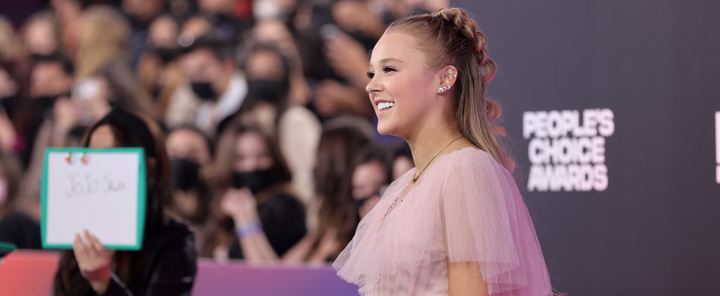 JoJo Siwa's Pink Dress at the People's Choice Awards 2021