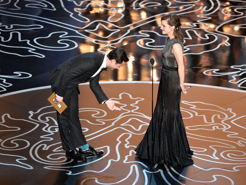 Joseph Gordon-Levitt bowed down.