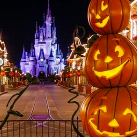 Disney World Halloween Decorations | POPSUGAR Home