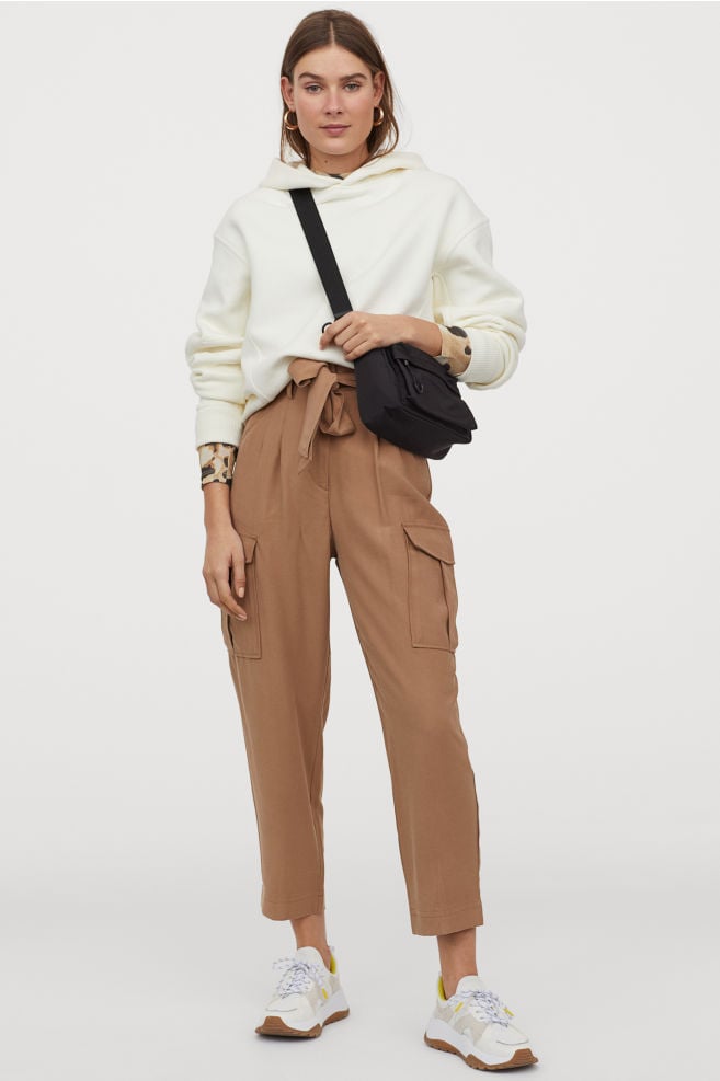 H&M Paper-bag Pants | Best Airport and Airplane Clothes For Women 2020 ...