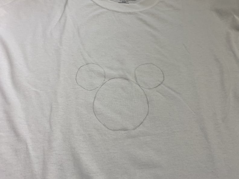 Trace Mickey Mouse Onto Your T-Shirt