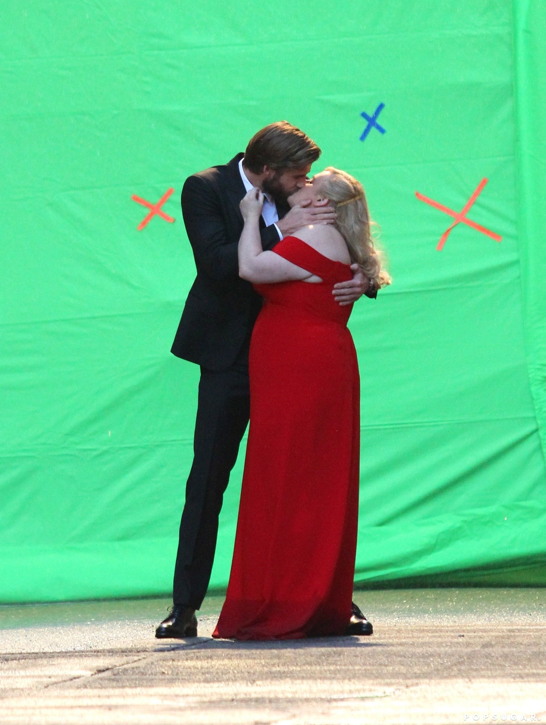 Liam Hemsworth And Rebel Wilson Isn T It Romantic Set Photos Popsugar Celebrity