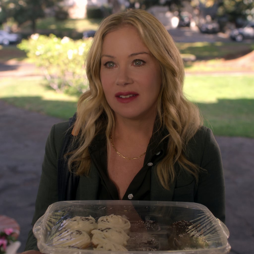 Christina applegate necklace on sale in dead to me