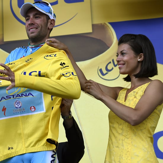 Vincenzo Nibali Tries to Kiss Podium Girl | Video