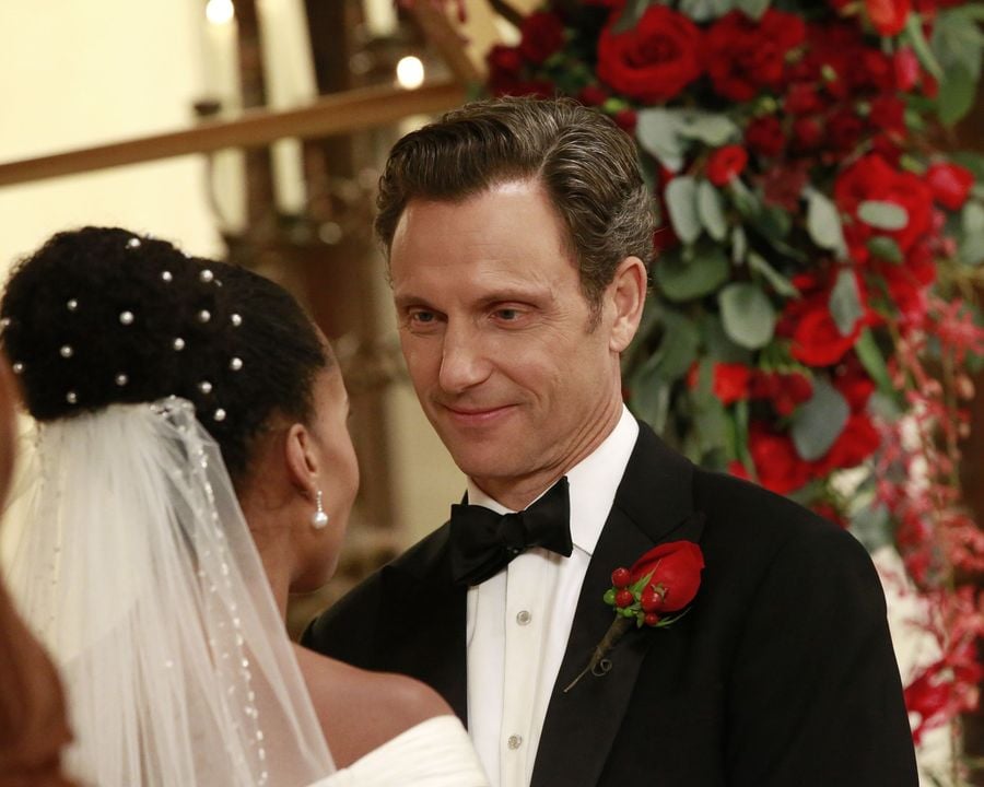 Scandal Olivia And Fitzs Wedding Pictures Popsugar Entertainment Photo 21