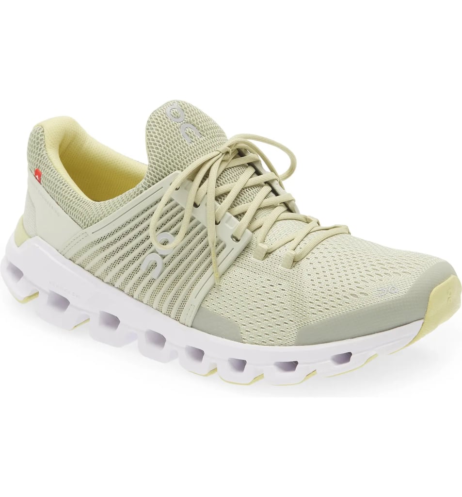 Sneakers: ON Cloudswift Running Shoe