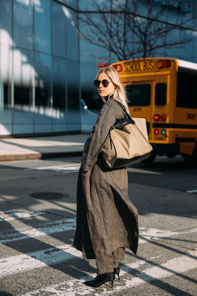 Day 1 | Street Style at New York Fashion Week Fall 2018 | POPSUGAR ...