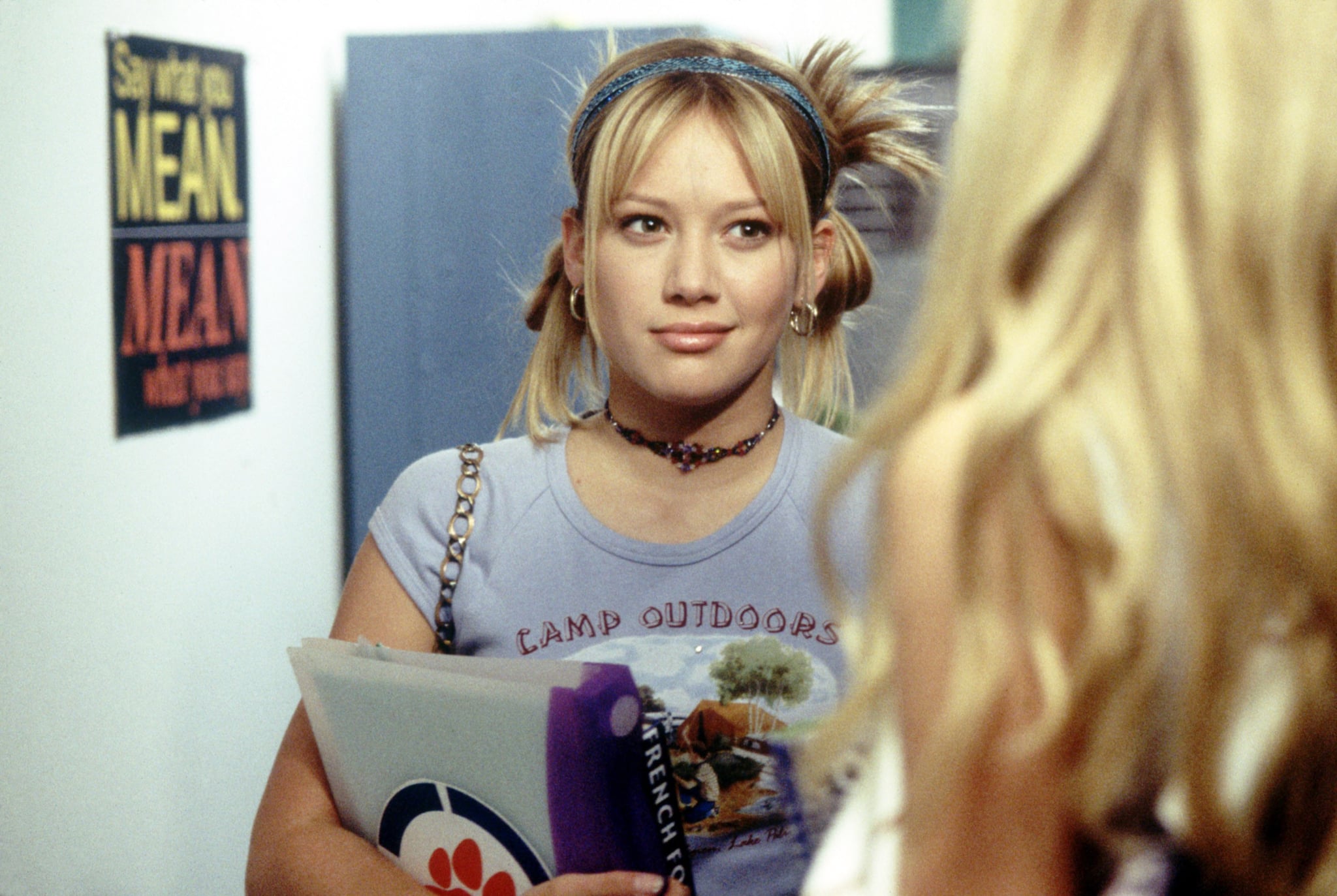 Lizzie McGuire: Lilary Duffin esittämä villitukkainen teini-ikäinen inspiroi monia tyttöjä kihartamaan lukkonsa.</p> <div>Kuvan lähde: The Inspiration